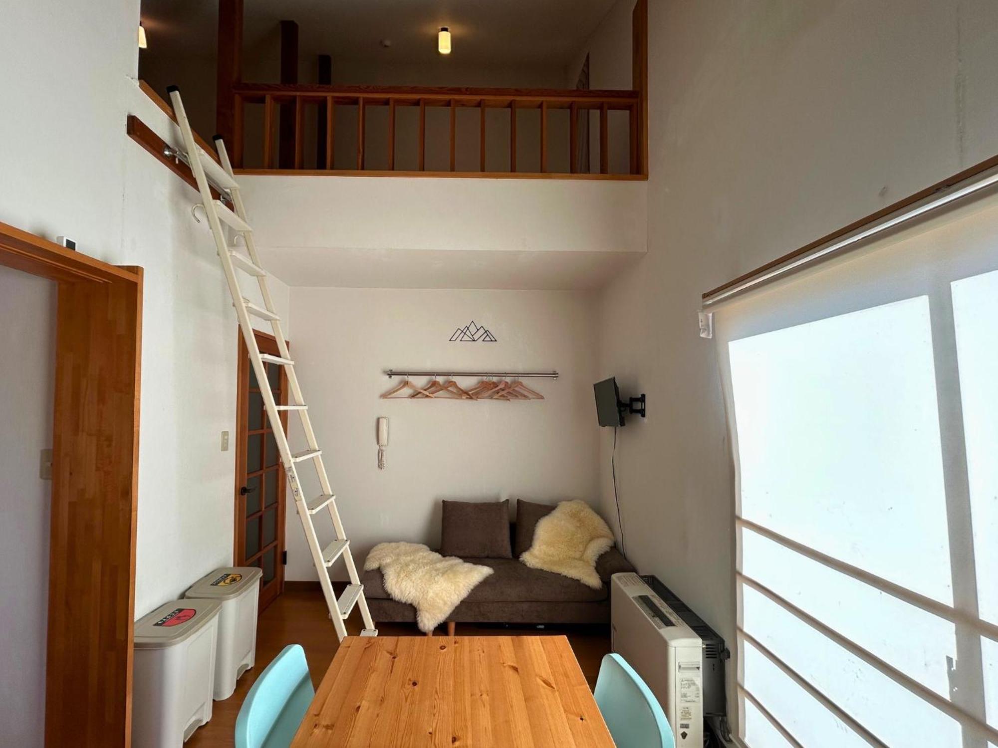 ラ・コリナ　リトリート La Colina Retreat Apartment อิยามะ ภายนอก รูปภาพ